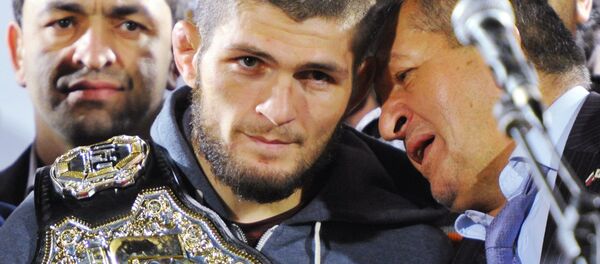 Chestvovanie Xabiba Nurmagomedova v Maxachkale Chestvovanie Xabiba Nurmagomedova v Maxachkale - Sputnik O‘zbekiston