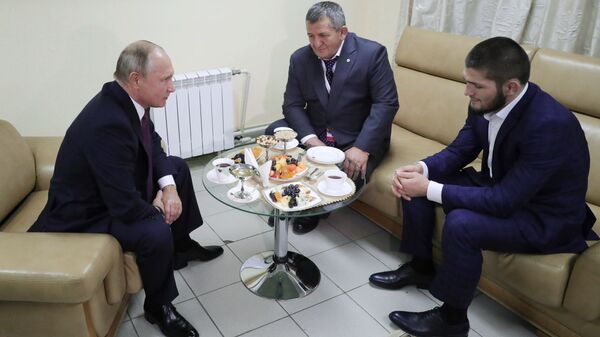 Президент РФ В. Путин принял участие в работе форума Россия - спортивная держава - Sputnik Узбекистан