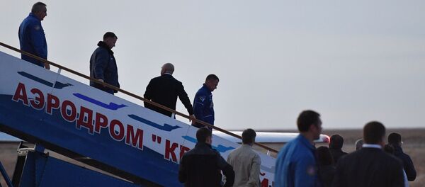 Ситуация вокруг аварийного запуска ракеты-носителя Союз-ФГ с кораблем Союз МС-10 на Байконуре - Sputnik Узбекистан