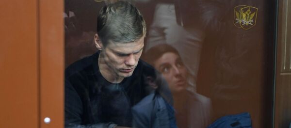 Рассмотрение ходатайства следствия об аресте А. Кокорина и П. Мамаева - Sputnik Узбекистан