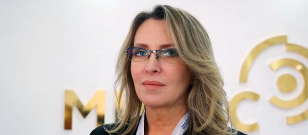 Ректор МИСиС Алевтина Черникова на церемонии открытия филиала вуза в Алмалыке - Sputnik Узбекистан