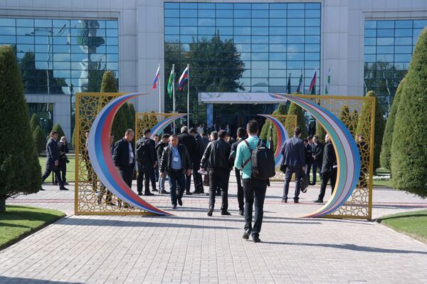 Узбекско-российский бизнес-форум: первые договоренности и глобальные планы Узбекско-российский бизнес-форум: первые договоренности и глобальные планы - Sputnik Узбекистан