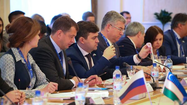 Совещание, посвященное текстильному сотрудничеству между Узбекистаном и РФ - Sputnik Узбекистан