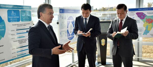 Президент Республики Узбекистан Шавкат Мирзиёев Президент Республики Узбекистан Шавкат Мирзиёев - Sputnik Ўзбекистон