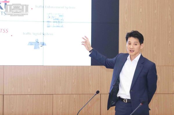 В ташкентском транспорте могут внедрить оплату проезда по корейской системе - Sputnik Узбекистан