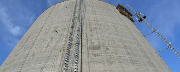 Резервуар для хранения стабильного газового конденсата - Sputnik Узбекистан