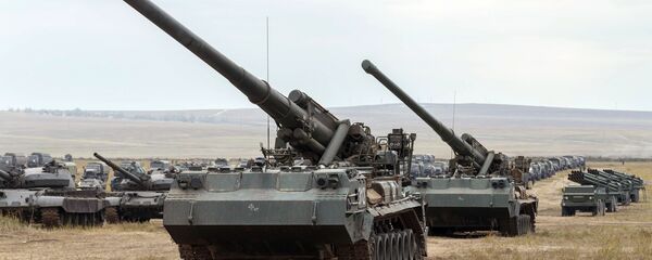 Самоходная атомная пушка САУ 2С7 Пион (2С7М Малка) Самоходная атомная пушка САУ 2С7 Пион (2С7М Малка) - Sputnik Узбекистан