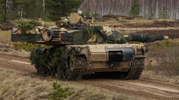 Танк M1 Abrams - Sputnik Ўзбекистон