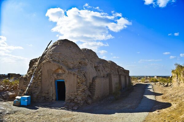 Қорақалпоғистонда 12 аср ёдгорлиги йўқ қилинди Қорақалпоғистонда 12 аср ёдгорлиги йўқ қилинди - Sputnik Ўзбекистон