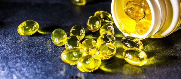 Капсулы с рыбим жиром Капсулы с рыбим жиром - Sputnik Ўзбекистон