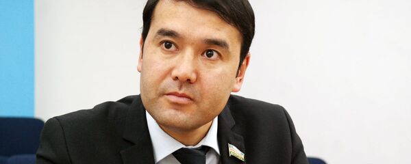 Расул Кушербаев, депутат Расул Кушербаев, депутат - Sputnik Ўзбекистон