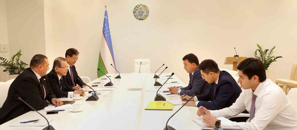 Встреча японской организации ОМЕТА с хокимиятом Ташкента Встреча японской организации ОМЕТА с хокимиятом Ташкента - Sputnik Узбекистан