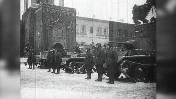 СПУТНИК_Исторический парад 7 ноября 1941 года – 77 лет - Sputnik Узбекистан