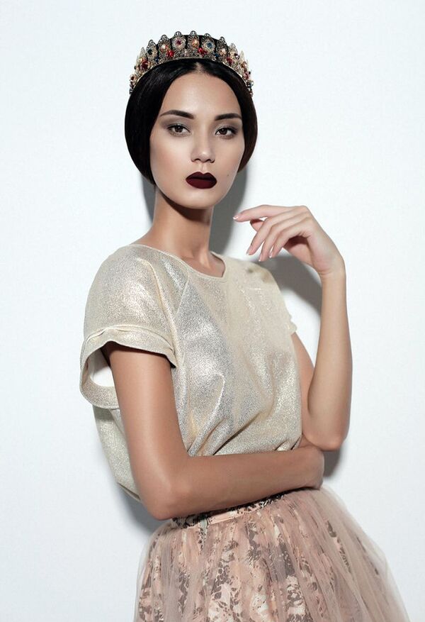 Корейцы пропустили в финал моделей из Узбекистана - Sputnik Узбекистан