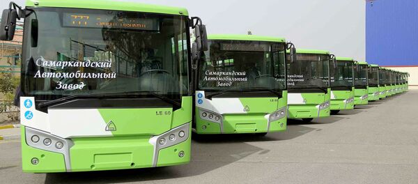 Автобусы - Sputnik Узбекистан