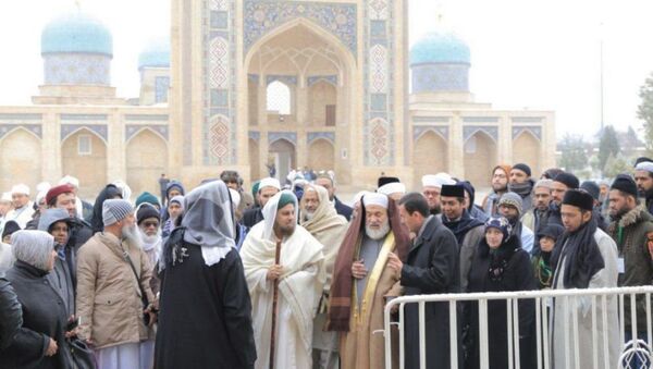 Sufii bratstva Nakshbandiya so vsego mira priyexali v Uzbekistan - Sputnik O‘zbekiston
