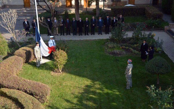Церемония посвященная окончанию Первой мировой войны прошла в посольстве Франции в Узбекистане - Sputnik Узбекистан