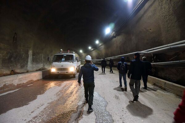 Таджикистан готовится к официальному запуску Рогуна – итог 40-летней стройки - Sputnik Узбекистан