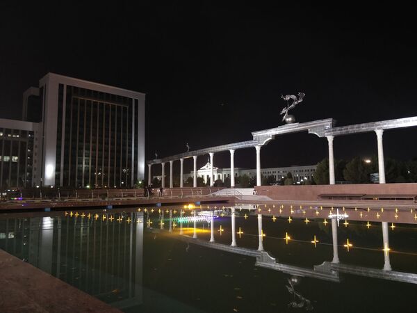 Хранилище солнца и хаос дорог, или Три сюрприза от Ташкента - Sputnik Узбекистан